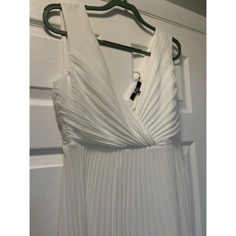 BHLDN x Badgley Mischka Sloane Size 6 Ivory Pleated Maxi Wedding Dress - Picture 9 of 13